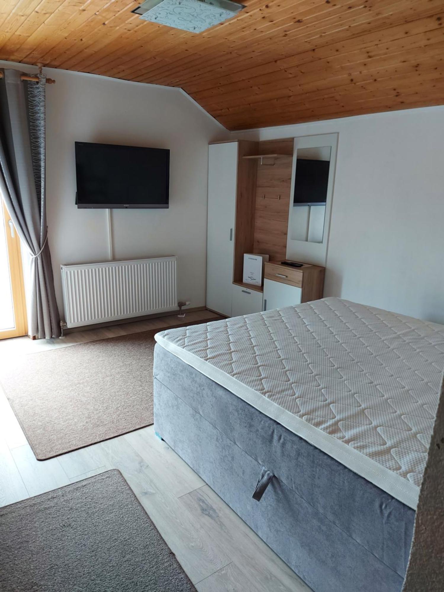 Landhaus Dersch タールガウ 部屋 写真